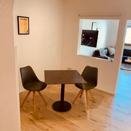 Felix Living 5, 2-zimmer, Parkplatz, Ruhig & Praktisch * Salzweg
