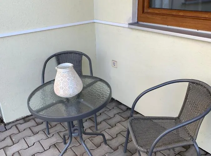 Appartement Felix Living 5, 2-zimmer, Parkplatz, Ruhig & Praktisch Salzweg
