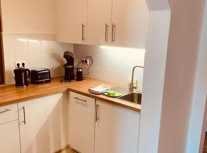 Appartement Felix Living 5, 2-zimmer, Parkplatz, Ruhig & Praktisch *